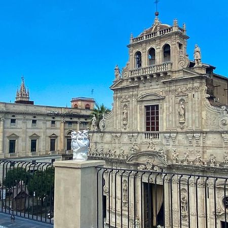 Palazzo Frami Hotell Acireale Eksteriør bilde