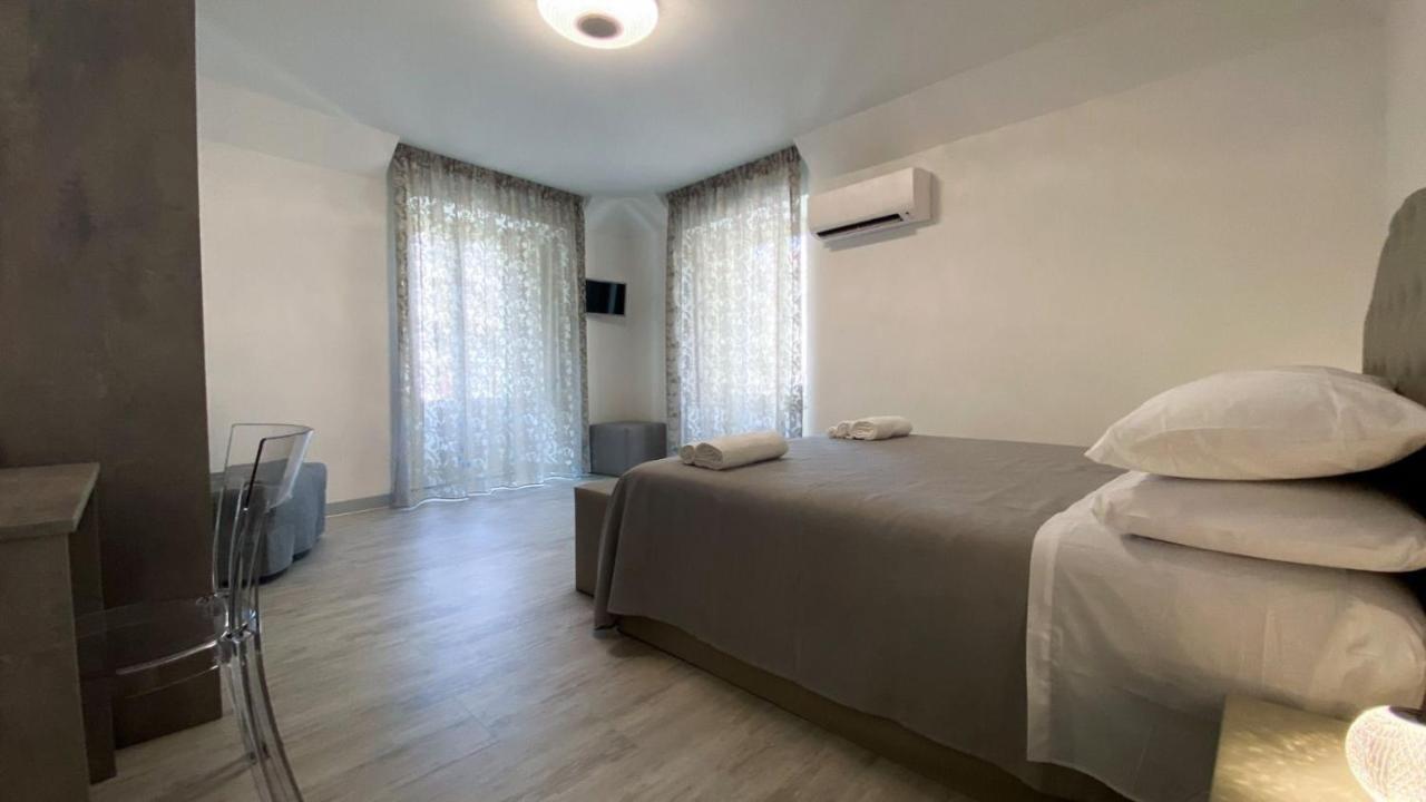 Palazzo Frami Hotell Acireale Eksteriør bilde